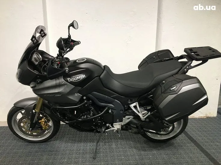 Triumph Tiger Image 1